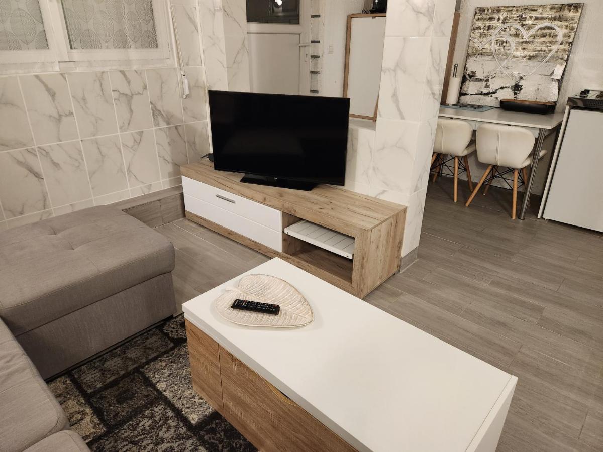 Studio, Pas De Collocation Possible Apartment Warmeriville