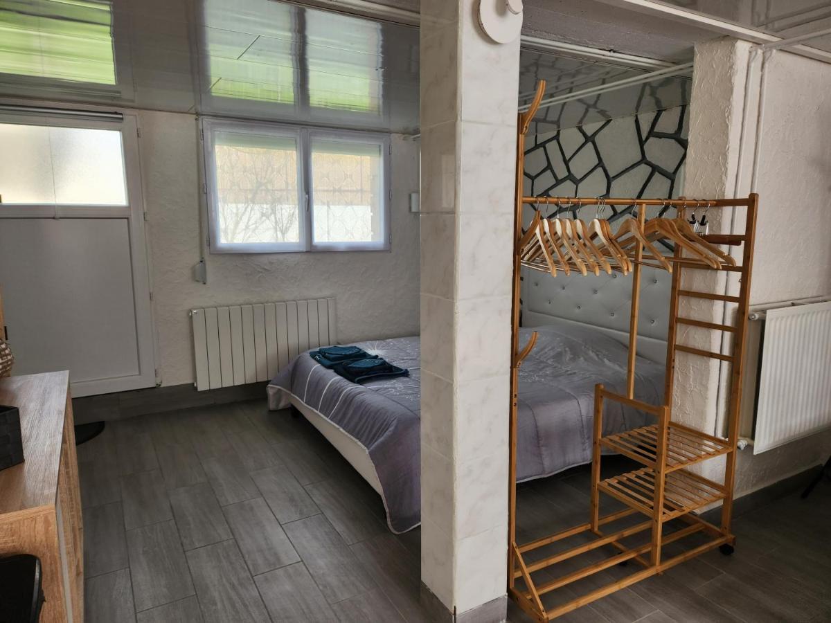 Studio, Pas De Collocation Possible Apartment Warmeriville